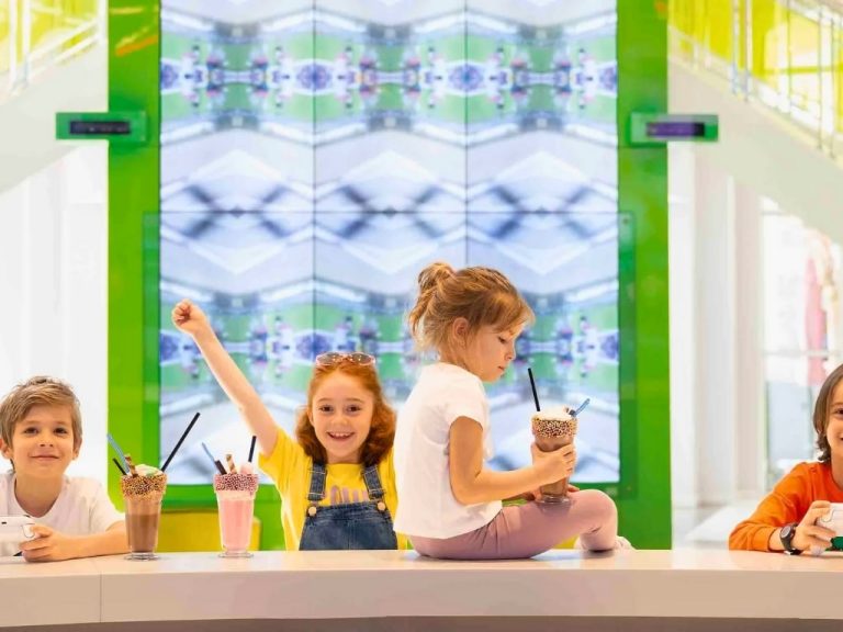 Nyssa Bar – Kingdom Hotel